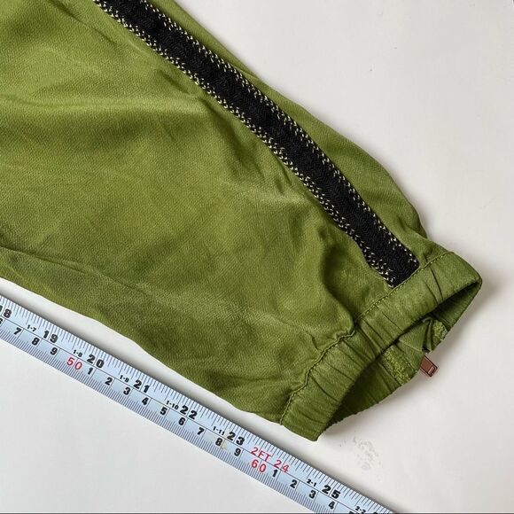 Anthropologie Diandra pleated satin joggers - Picture 8 of 16